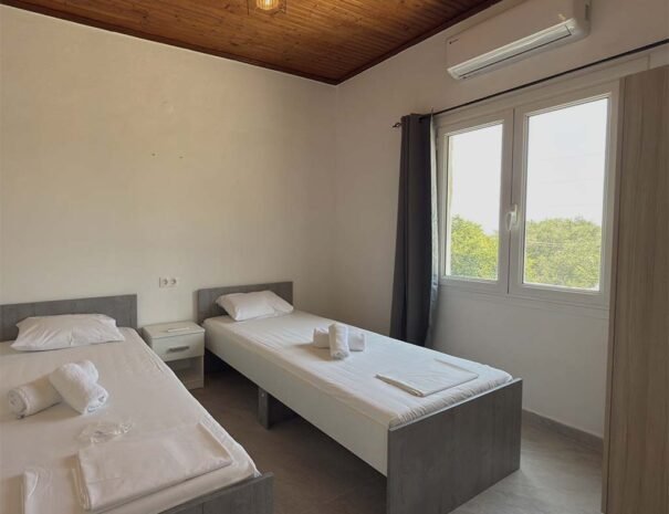 Garden View Apartment With Balcony